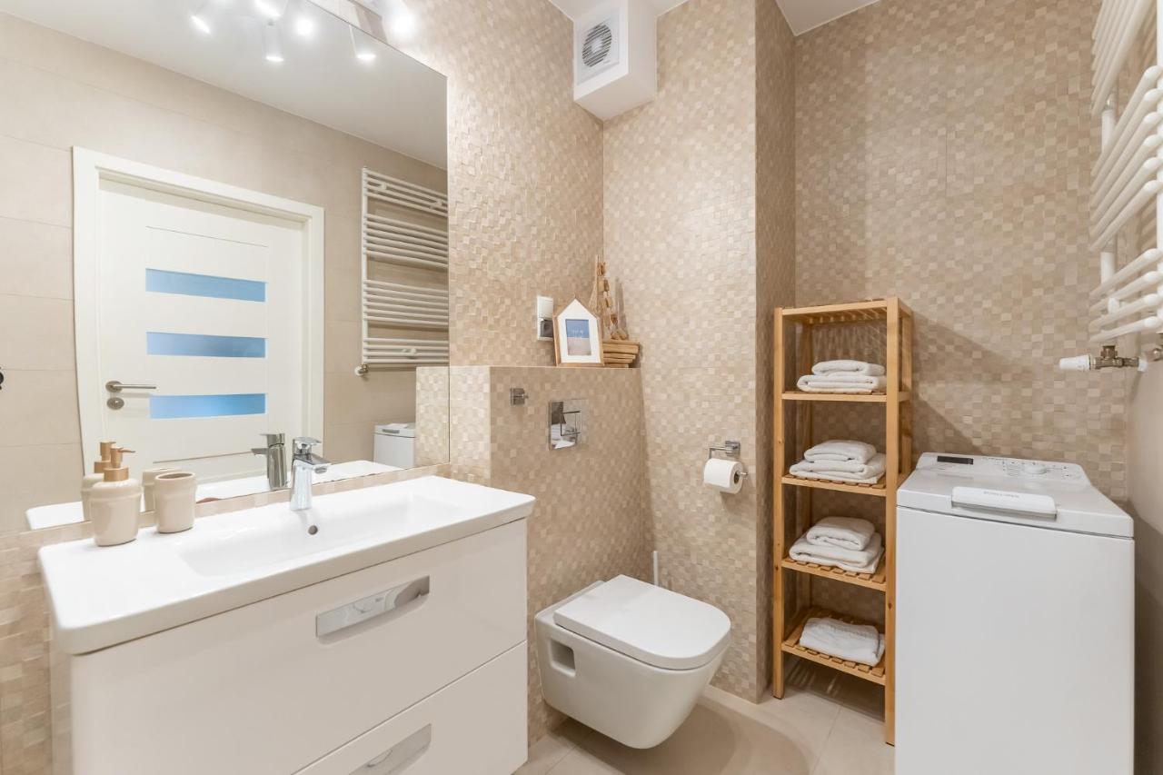 Przystan Kolo Brzegu Apartment Kolobrzeg Luaran gambar