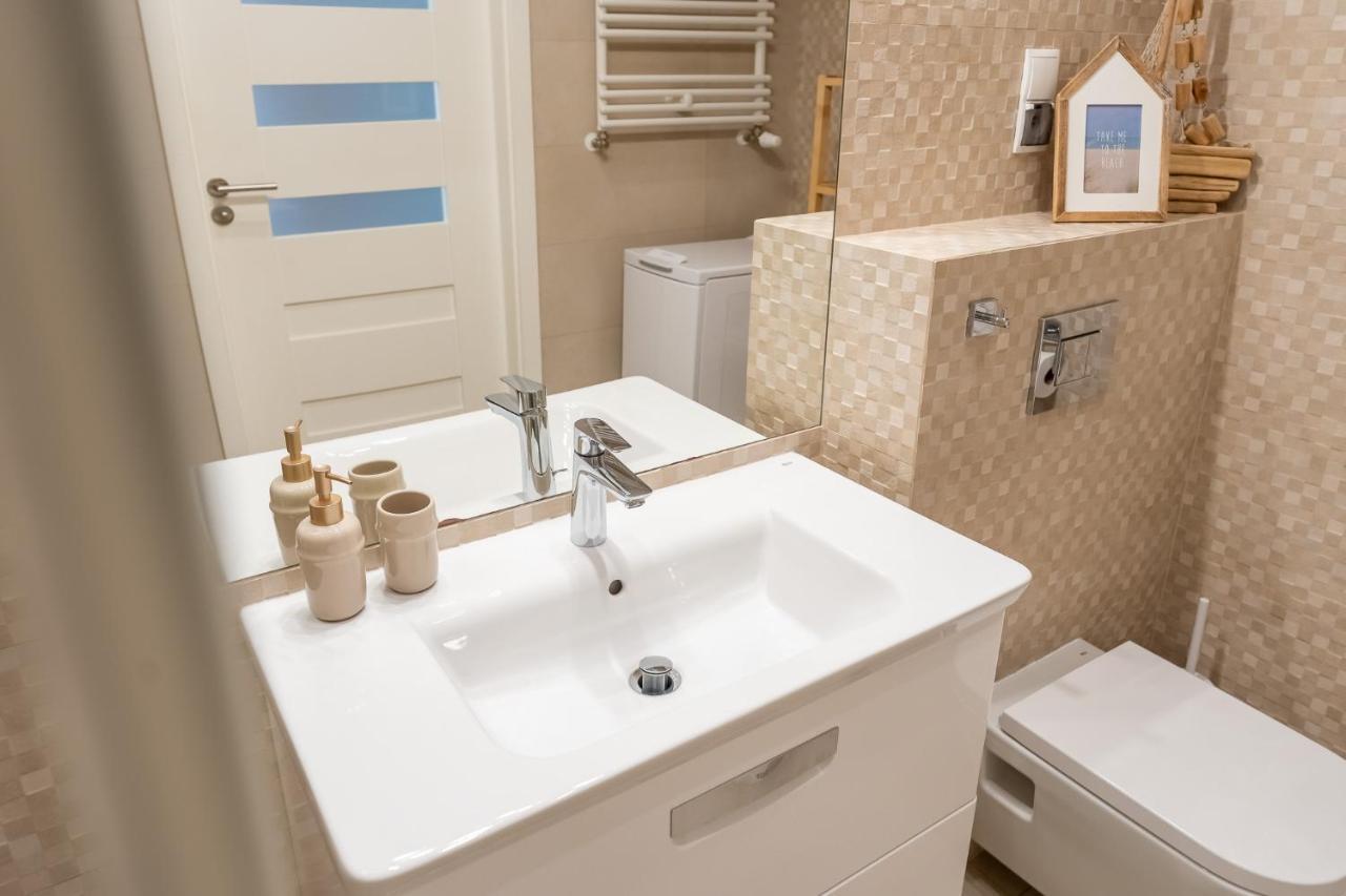 Przystan Kolo Brzegu Apartment Kolobrzeg Luaran gambar